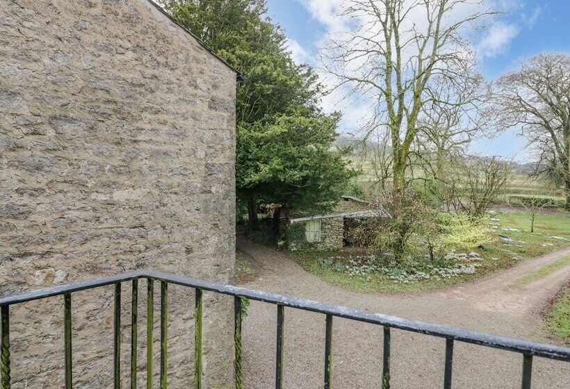 Longlands Groom S Quarters