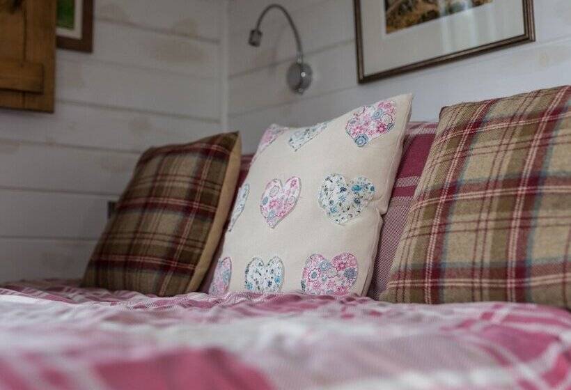 Peat Gate Shepherd S Hut