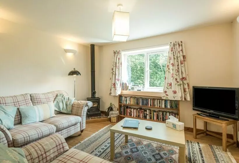 The Schoolhouse Bakehouse