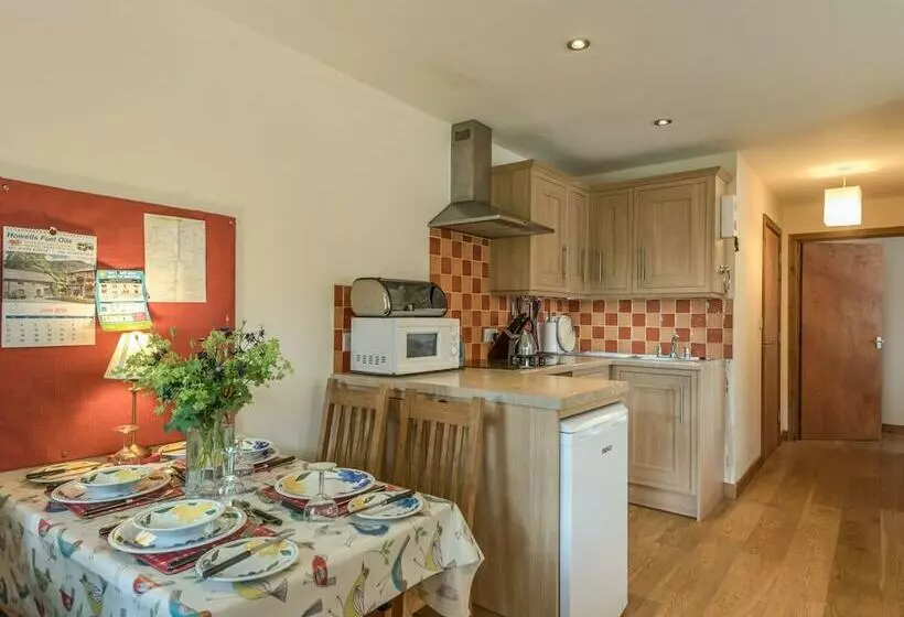 The Schoolhouse Bakehouse