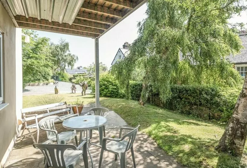 The Schoolhouse Bakehouse