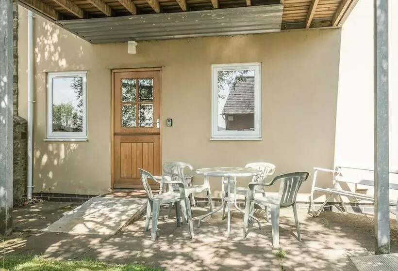 The Schoolhouse Bakehouse