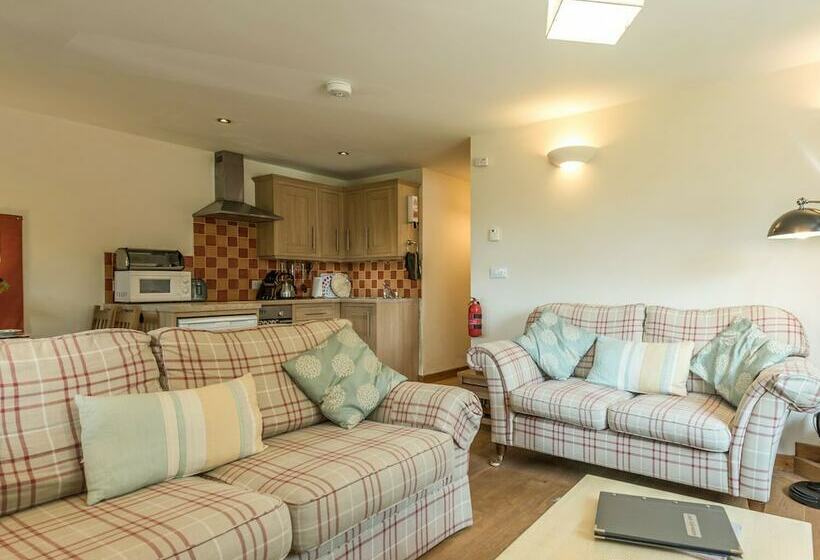 The Schoolhouse Bakehouse