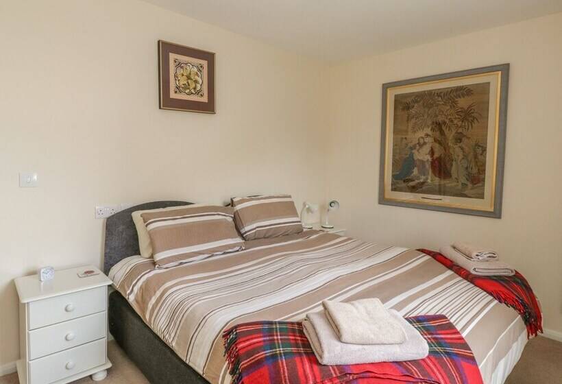 The Wesley Apartment