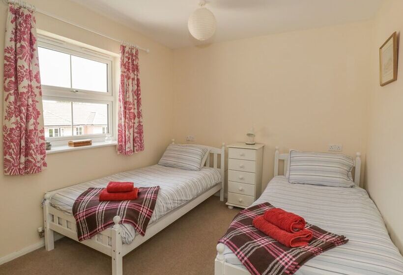 The Wesley Apartment