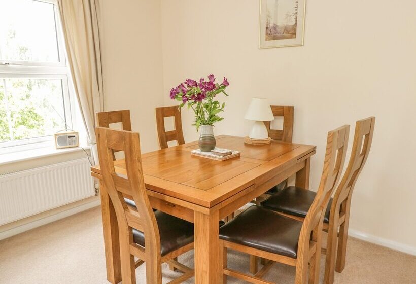 The Wesley Apartment