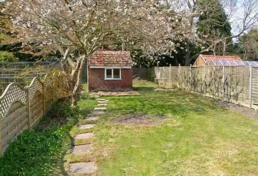 Valentine Cottage