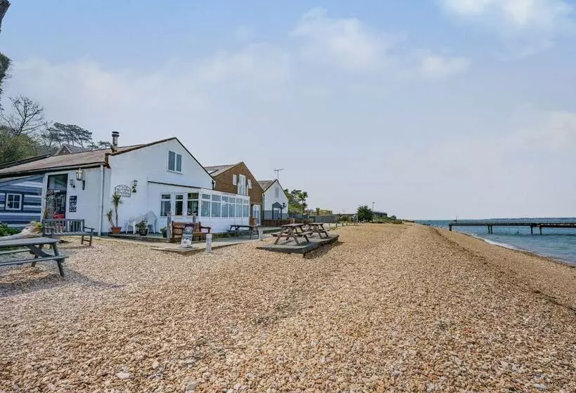 West Sea View No 4