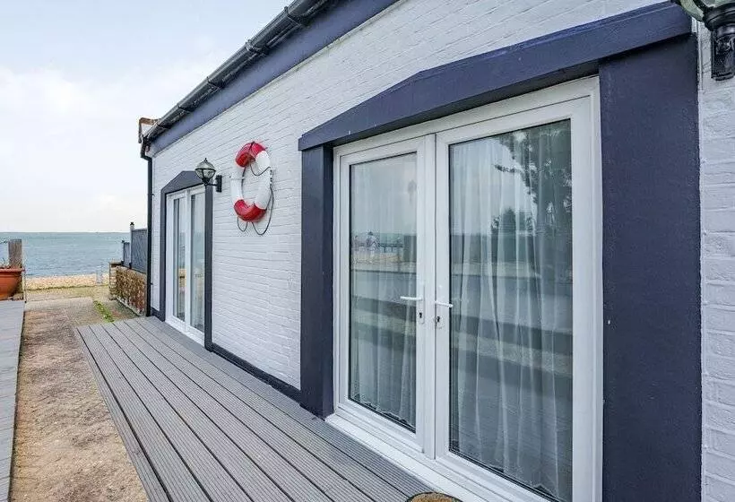 West Sea View No 4