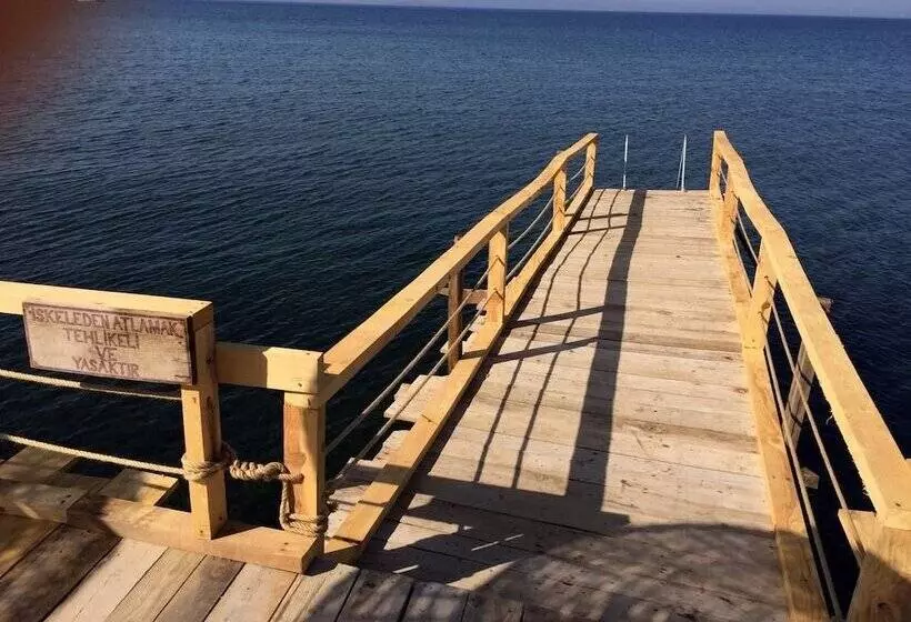 Assos Bahcivan Motel