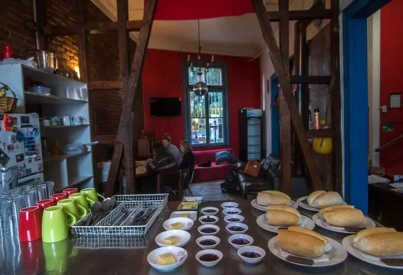 Casa Valparaiso Hostel