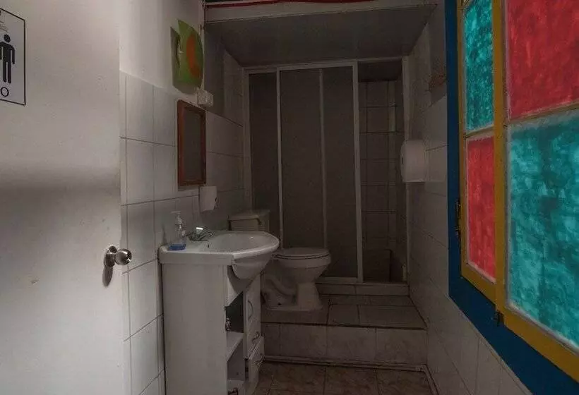 Casa Valparaiso Hostel