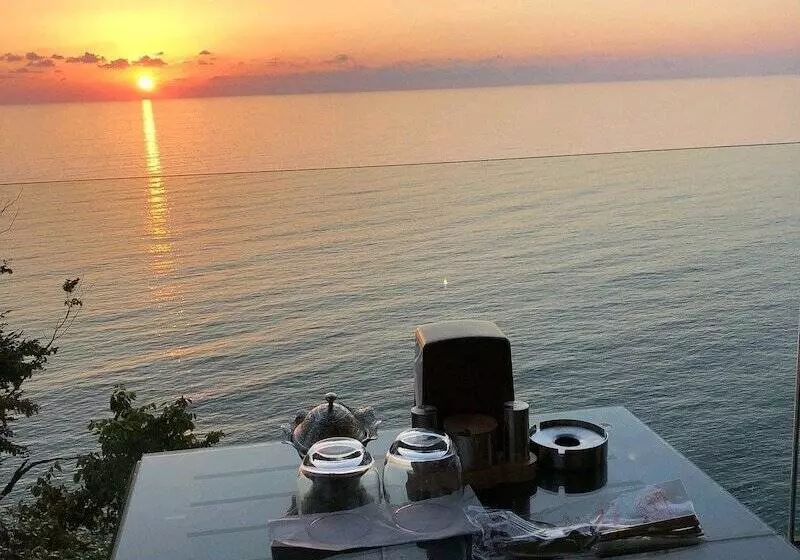 Falez Cafe & Restaurant & Pansiyon