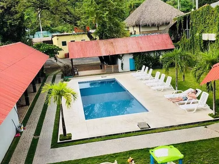 Hostelli El Sunzalito