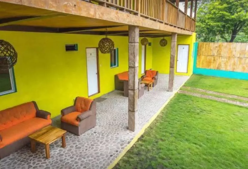 Hostelli El Sunzalito