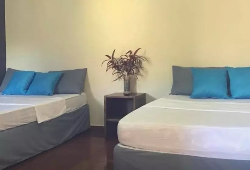 Hostelli El Sunzalito