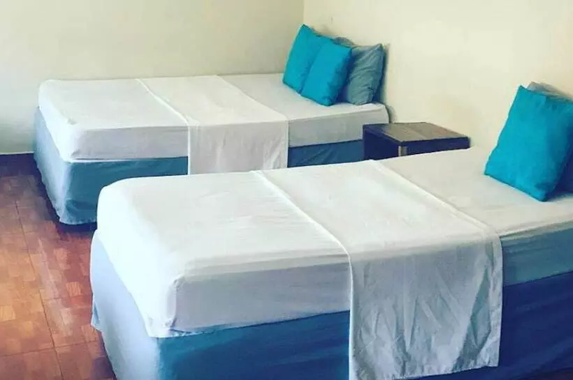 Hostelli El Sunzalito