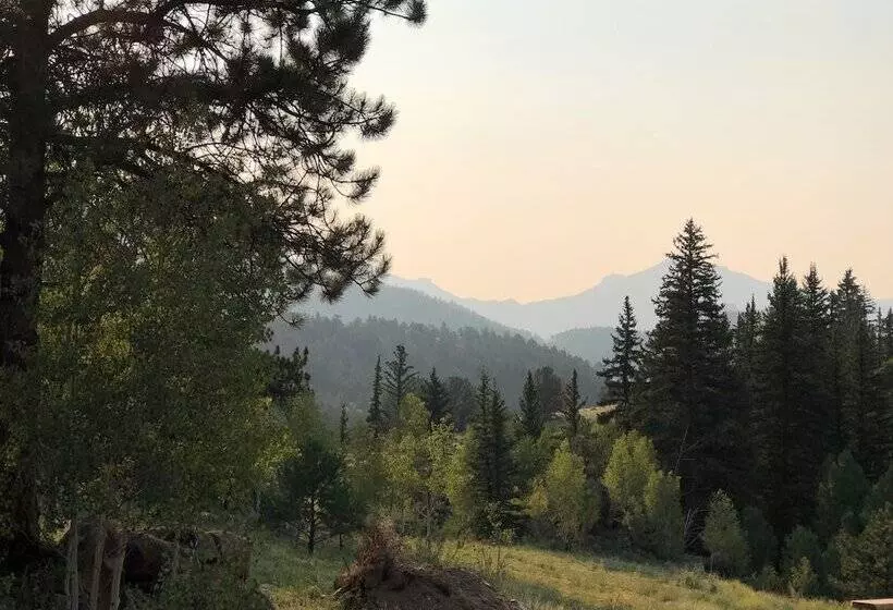 ホテル Bison Peak Lodge At Puma Hills