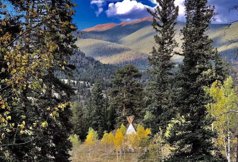 ホテル Bison Peak Lodge At Puma Hills