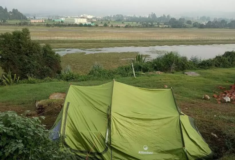 ホテル Cabañas San Cayetano