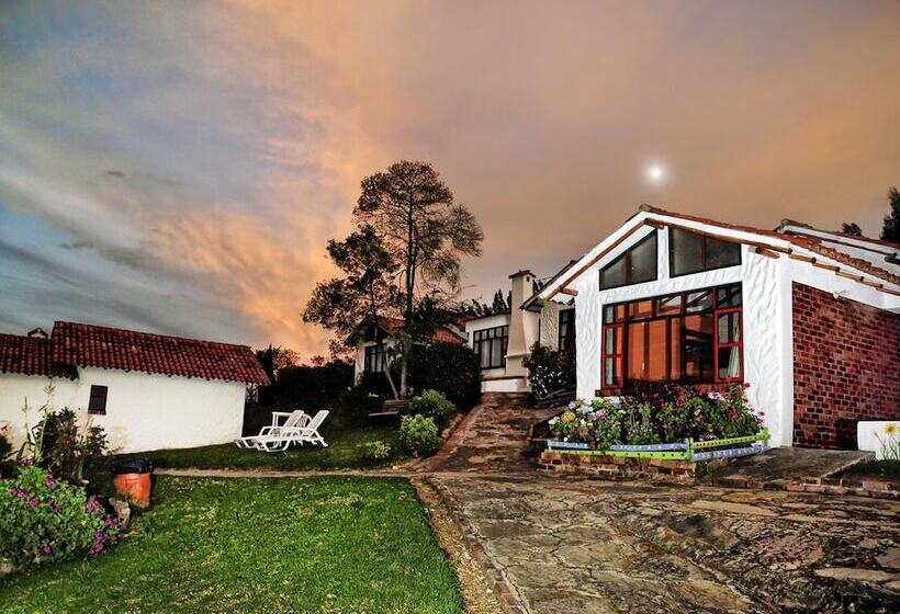 هتل Cabañas San Cayetano