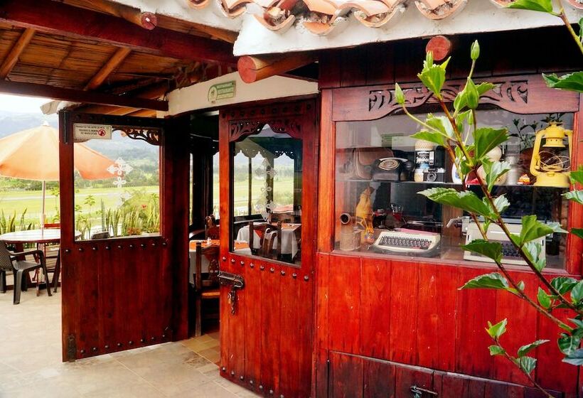 فندق Cabañas San Cayetano