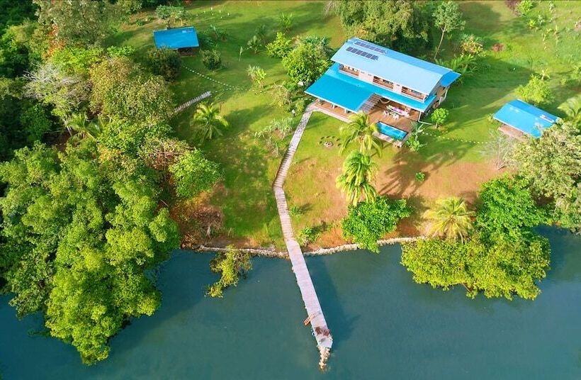 هتل El Caribeo Nature Lodge