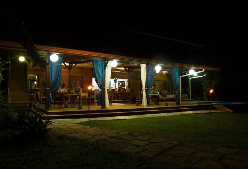 هتل El Caribeo Nature Lodge