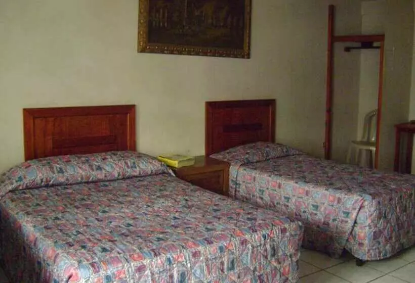 هتل Los Olivos Quetzaltenango