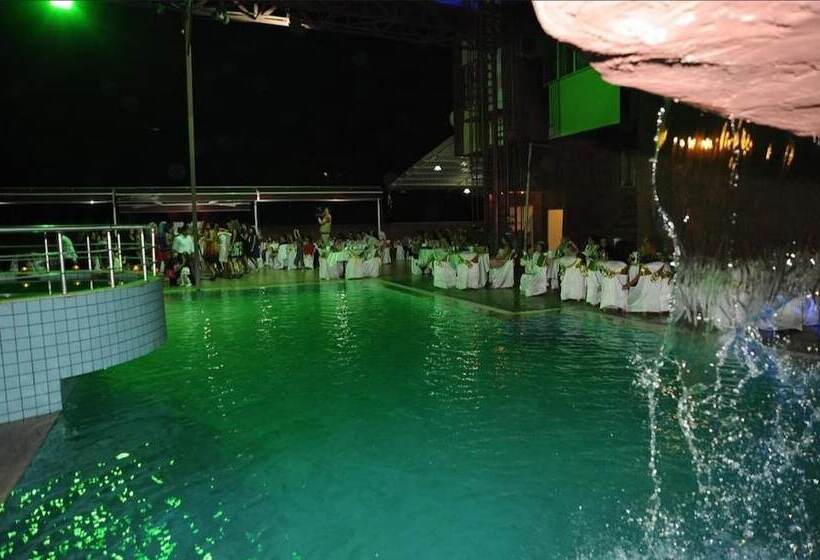 Отель Paradise Caycuma