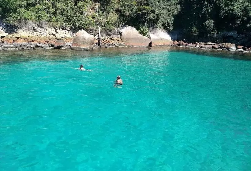 هتل Pousada Tony Montana