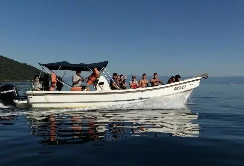 هتل Pousada Tony Montana