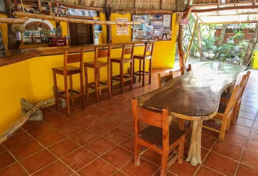 هتل B&b Ranchos Itaúna