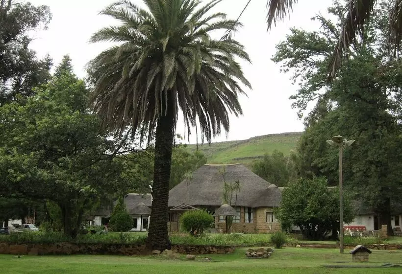 ホテル St Bernards Peak Mountain Lodge