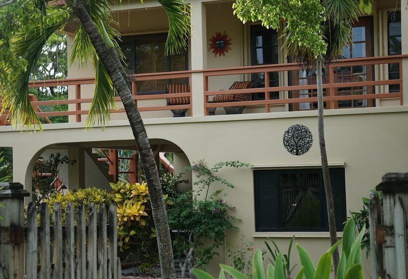 בית מלון כפרי Tri Casa De Suenos