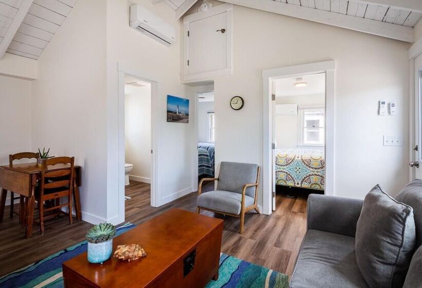 호텔 Truro Beach Cottages