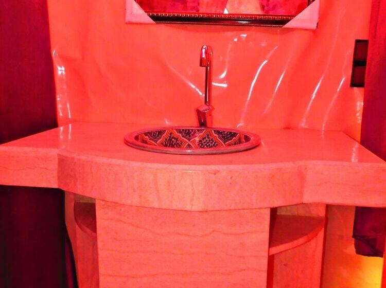 Pensió Auberge Les Roches