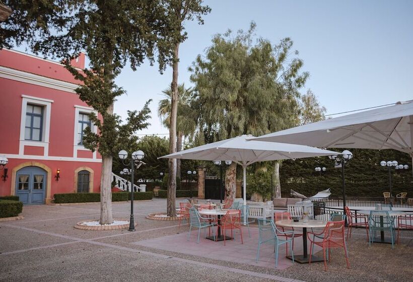 پانسیون Sourediko