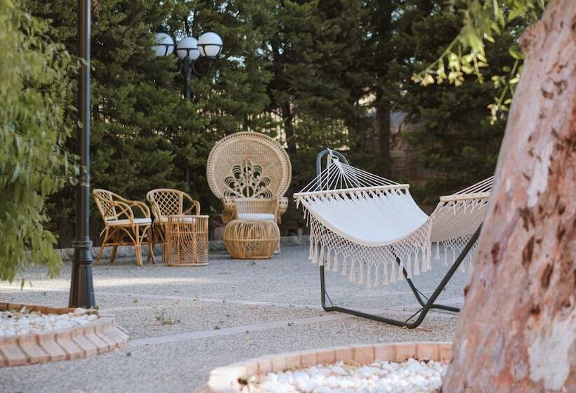 پانسیون Sourediko