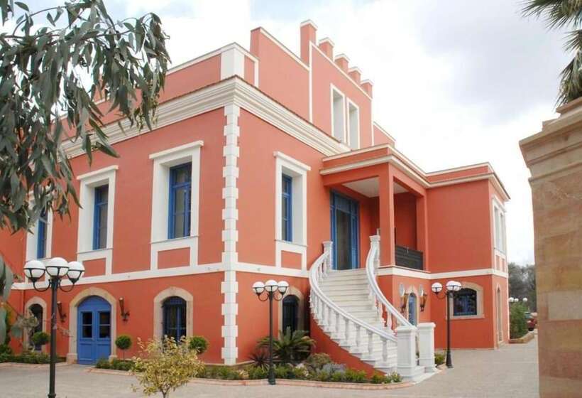 پانسیون Sourediko