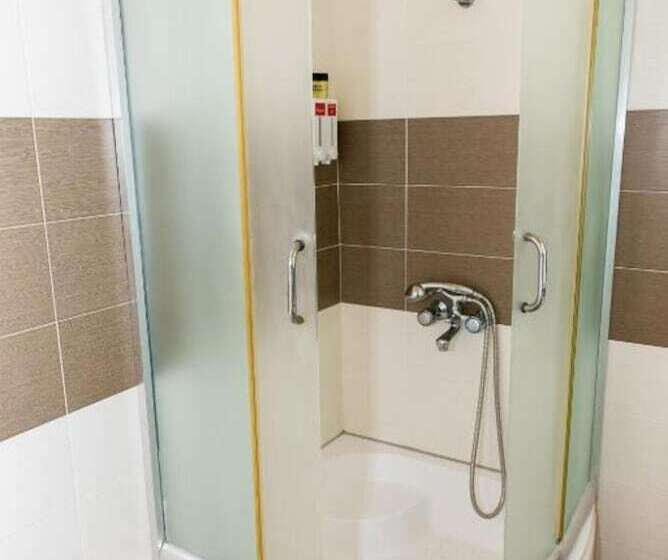 پانسیون Sourediko