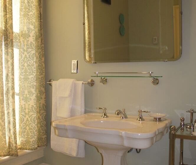 The Baker House Bed & Breakfast