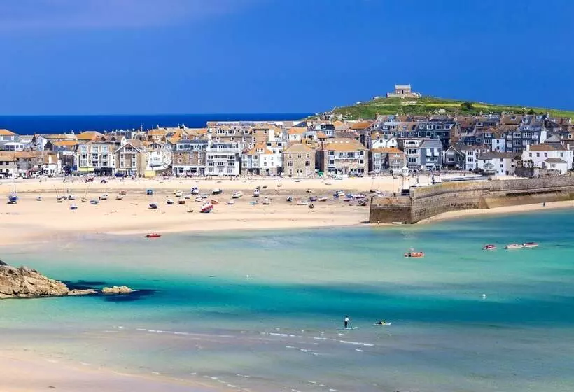 Chy Kerris, Carbis Bay