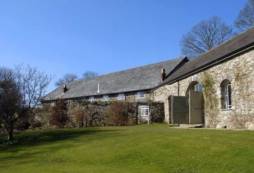 Dick Cottage
