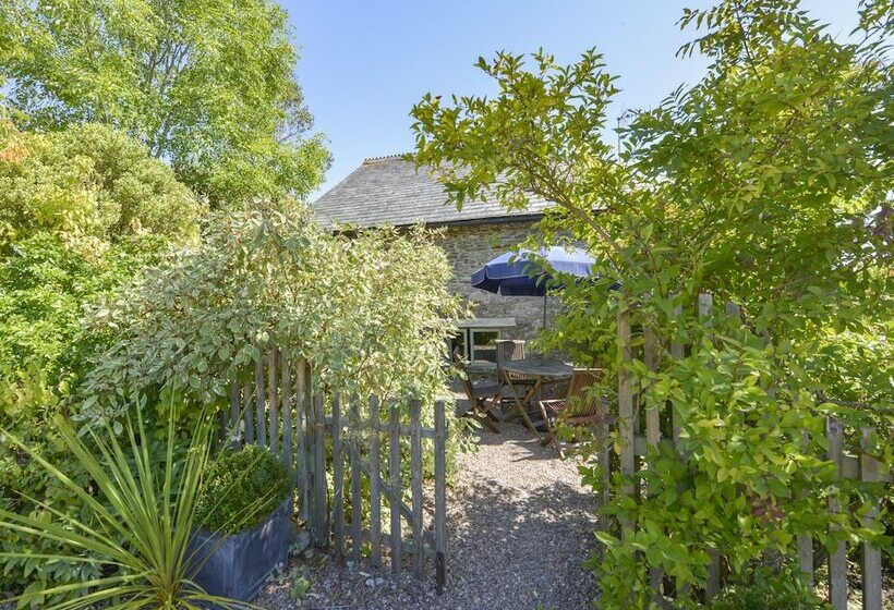 Parsonage Farm Cottage