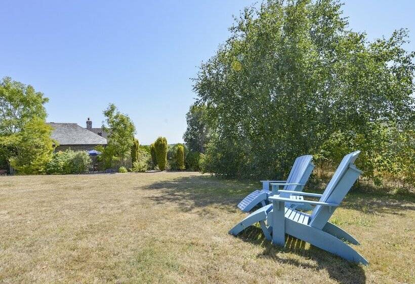 Parsonage Farm Cottage