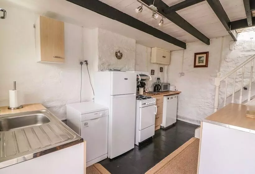 Taliharris Cottage