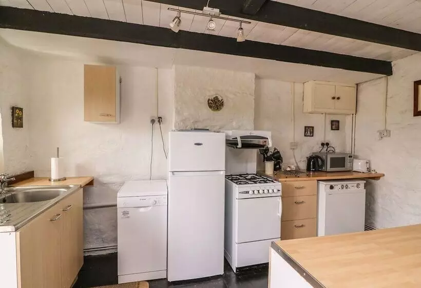 Taliharris Cottage