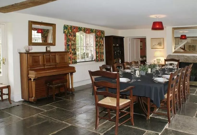 The Coach House