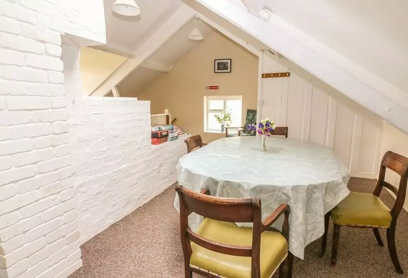 The Garden Cottage